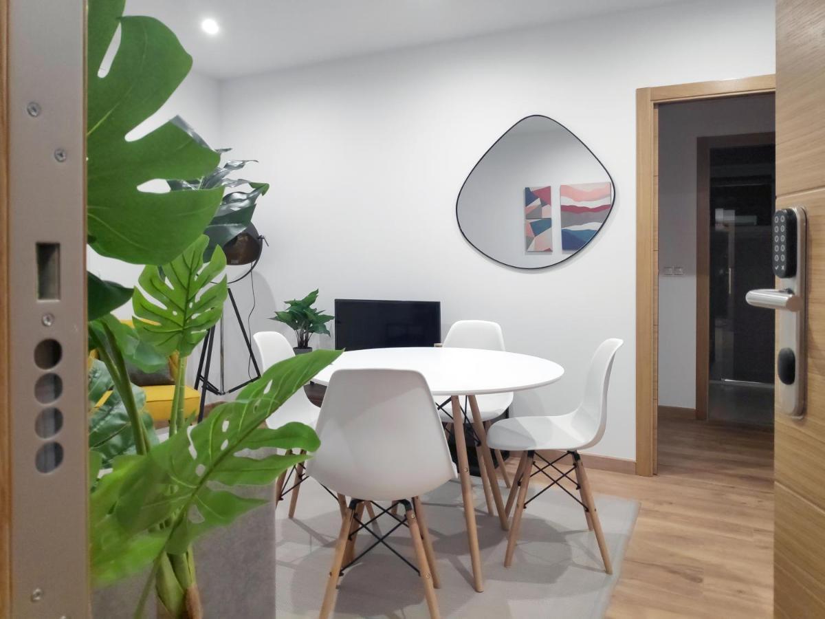 Apartamentos Rey By Como En Casa Santiago de Compostela Exteriér fotografie